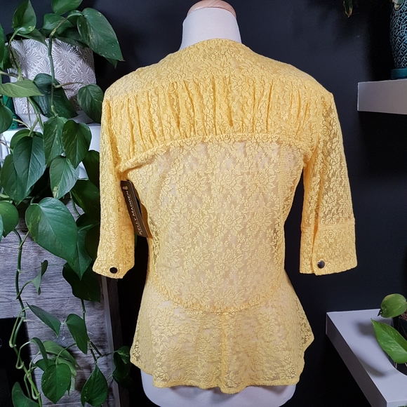 Yellow Lace Summer Jacket - Picture 3 of 9